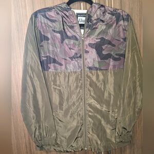 Beautiful Giant Lightweight Camo Rain Jacket Windbreaker, XL